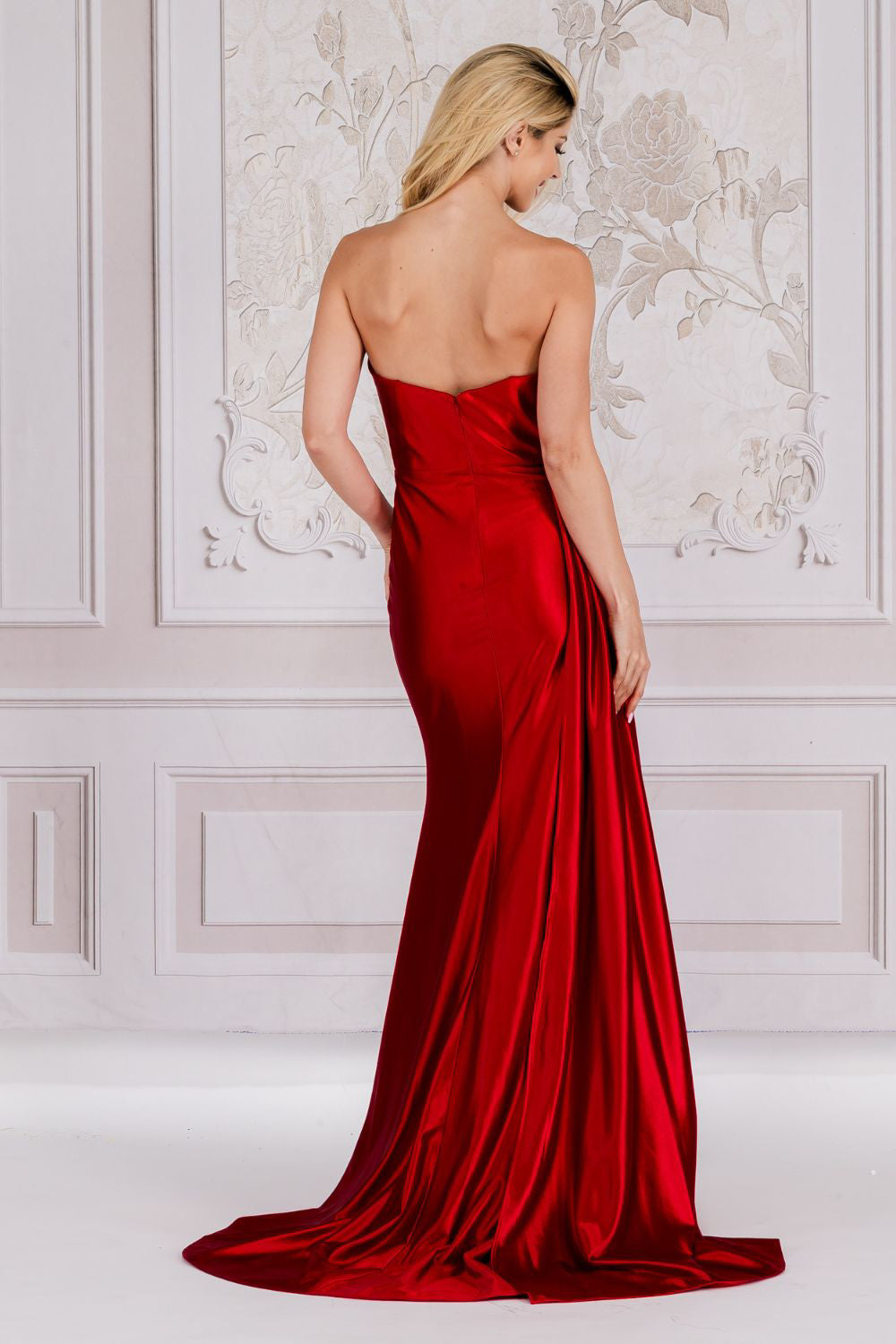 AC24-BZ032 FITTED BEADED STRAPLESS SLIT GOWN